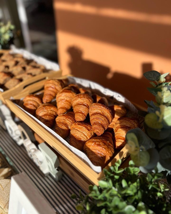 marbella-open-house-catering-table-with-croissants
