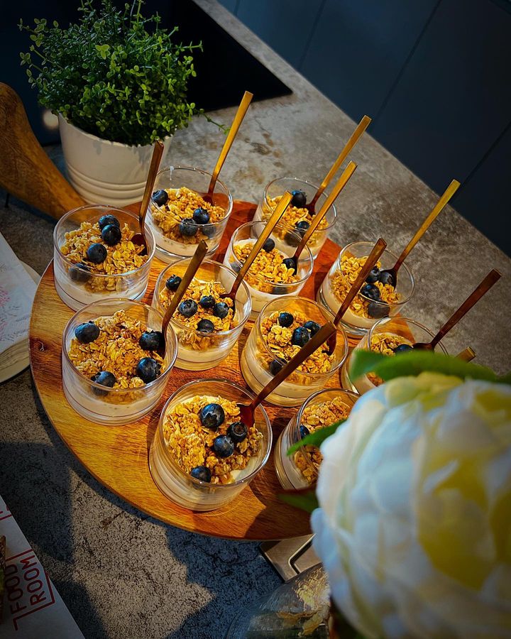 marbella-open-house-catering-granola-cups