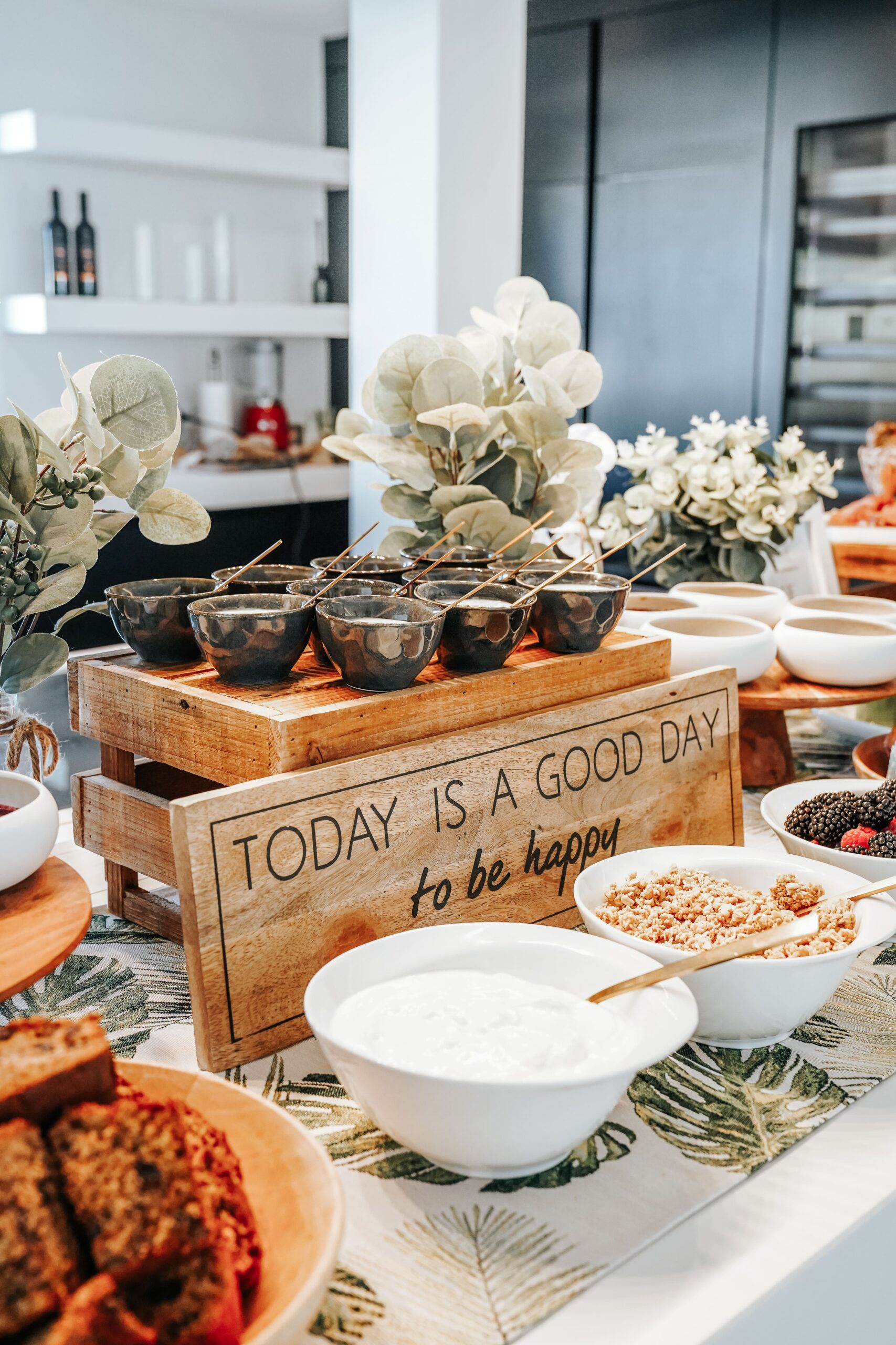 marbella-office-catering-brunch-table-view